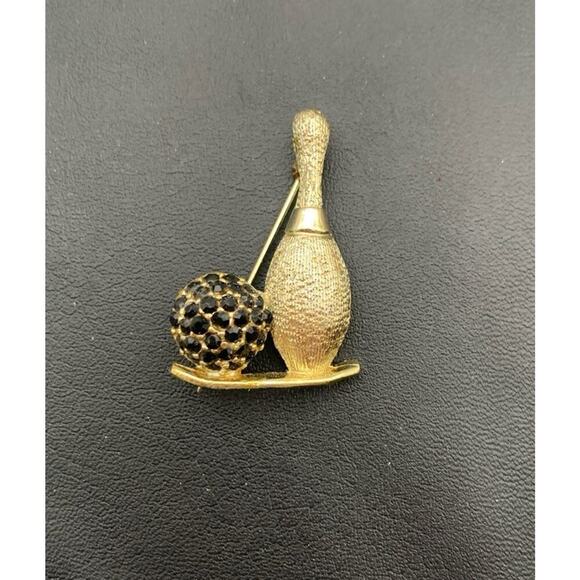 Vintage DODDS Gold Tone Black Rhinestone Bowling Ball Pin Brooch - Picture 1 of 5
